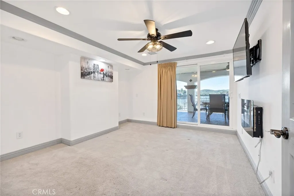 22250 Village Way, Canyon Lake, California 92587 home-pic-29