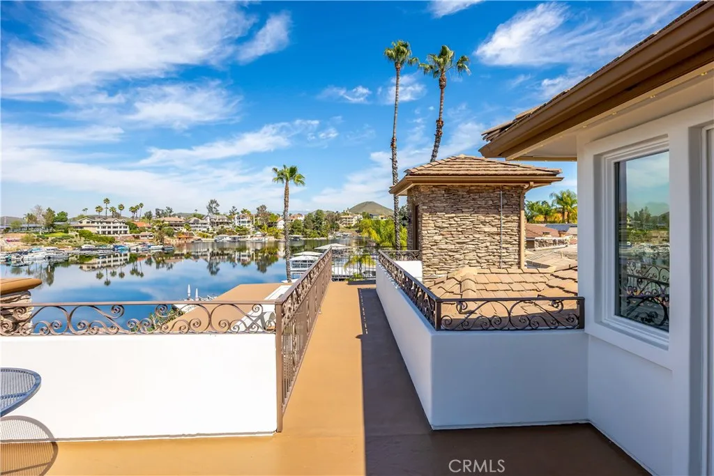 22250 Village Way, Canyon Lake, California 92587 home-pic-45