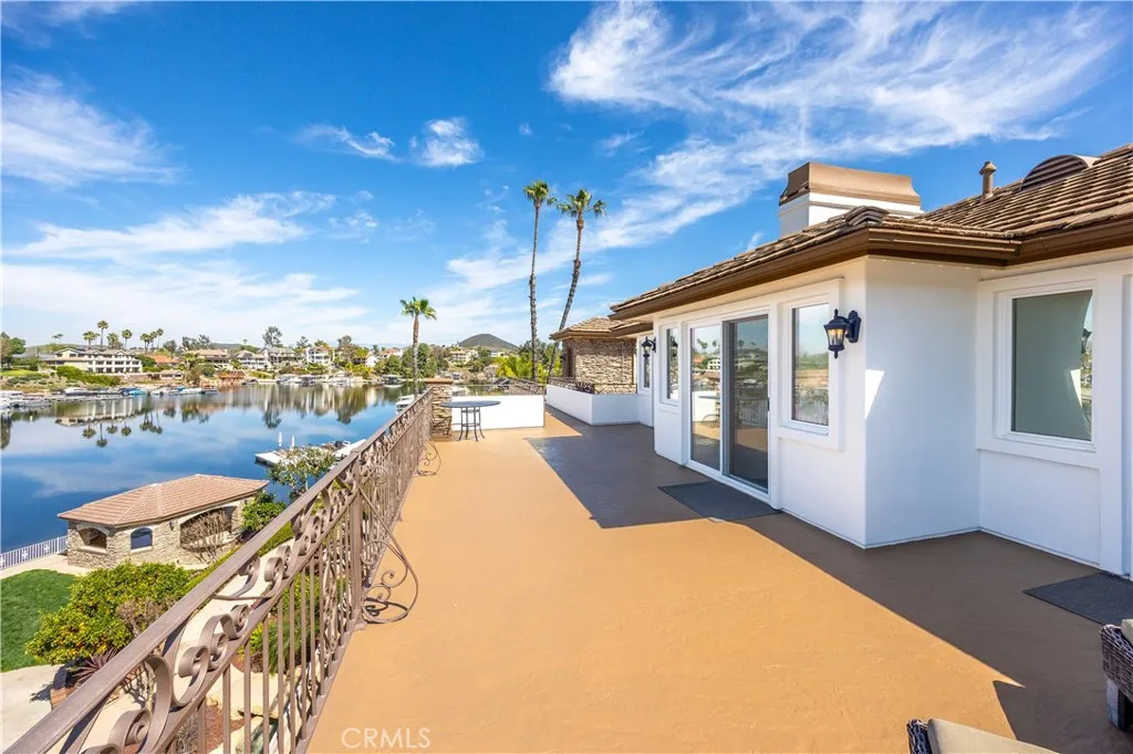22250 Village Way, Canyon Lake, California 92587 home-pic-44