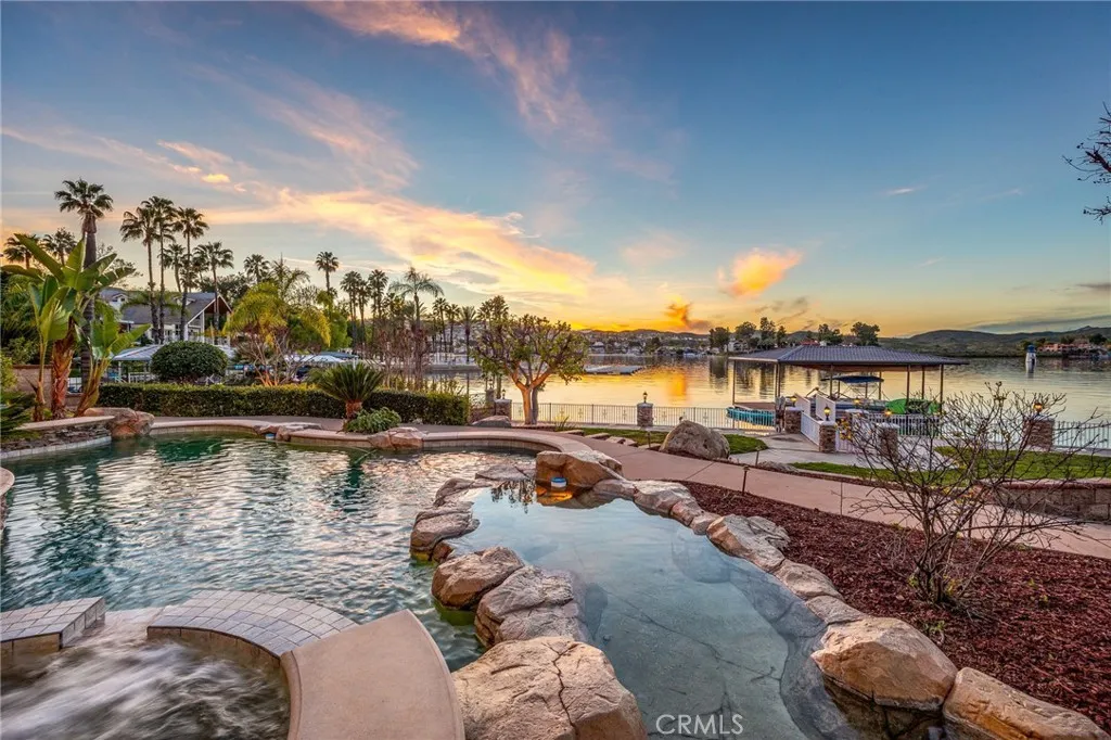 22250 Village Way, Canyon Lake, California 92587 home-pic-49