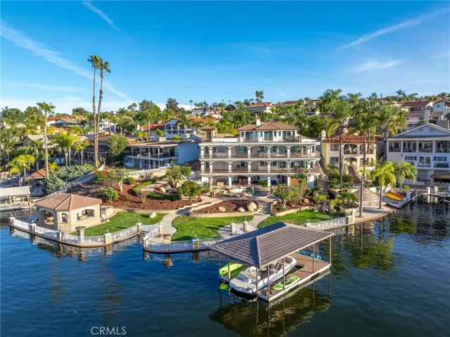 Canyon Lake Waterfront at its finest!