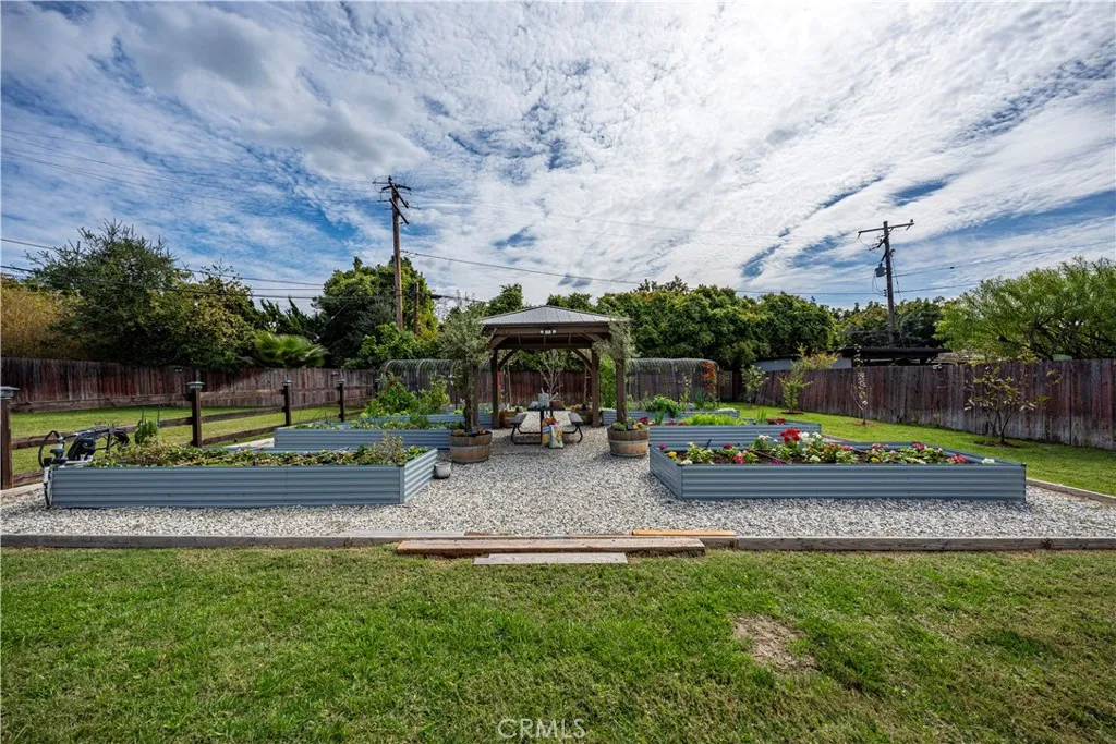 9524 La Serna, Whittier, California 90605 home-pic-40