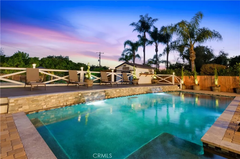 9524 La Serna, Whittier, California 90605 home-pic-8