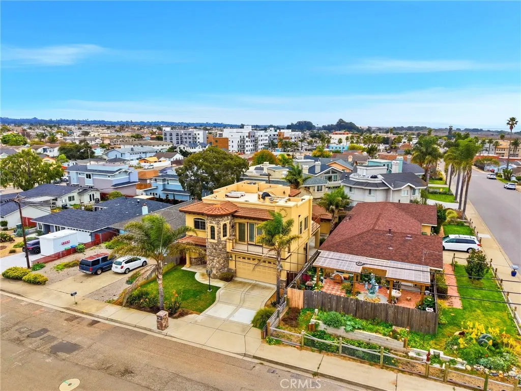 336 Brighton Avenue, Grover Beach, California 93433 home-pic-9