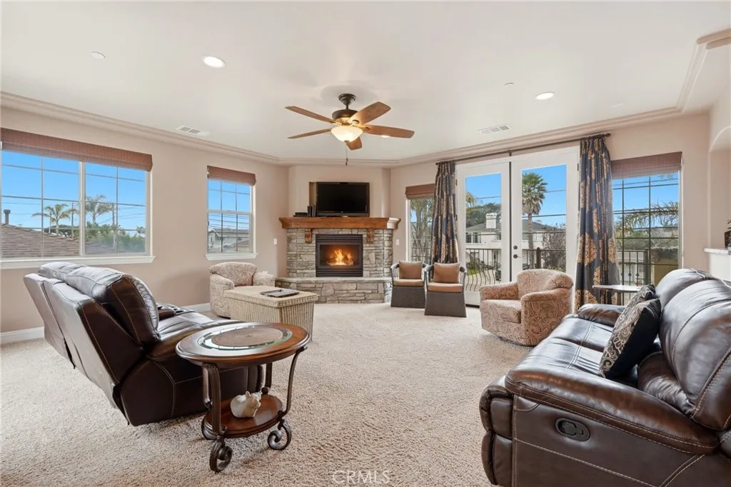 336 Brighton Avenue, Grover Beach, California 93433 home-pic-27