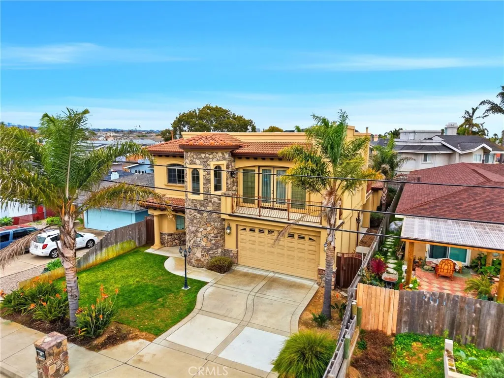 336 Brighton Avenue, Grover Beach, California 93433 home-pic-6