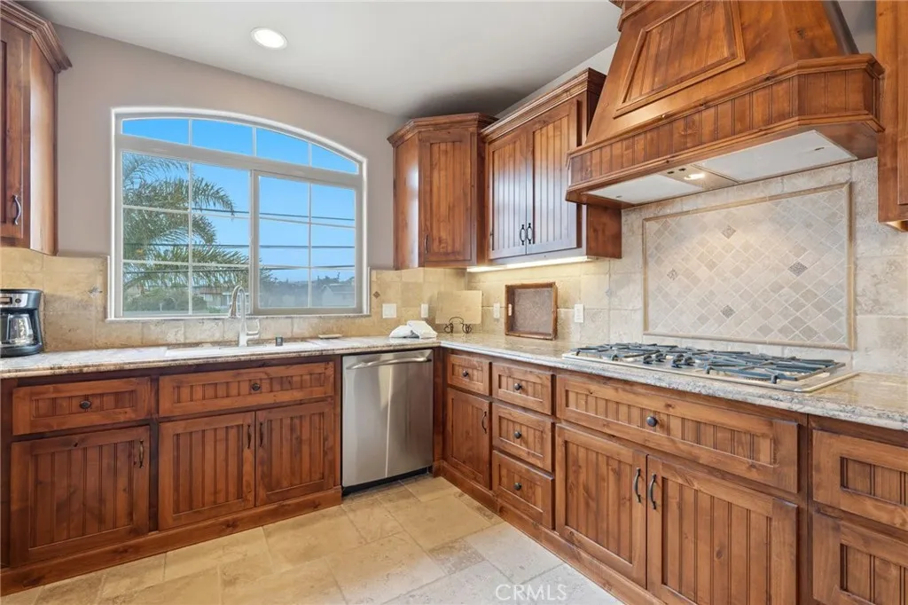 336 Brighton Avenue, Grover Beach, California 93433 home-pic-34