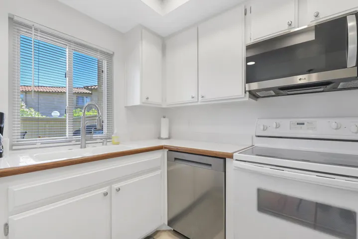 KenRosewallLn72964#12