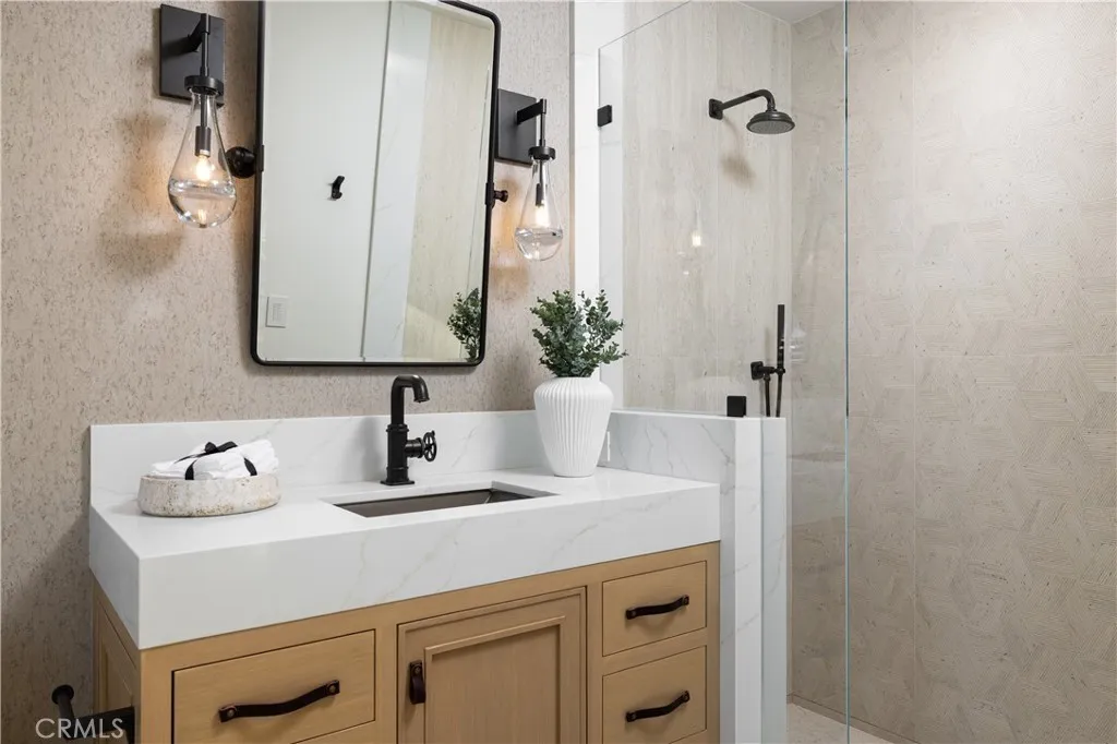 301 Jasmine, Corona Del Mar, California 92625 home-pic-20