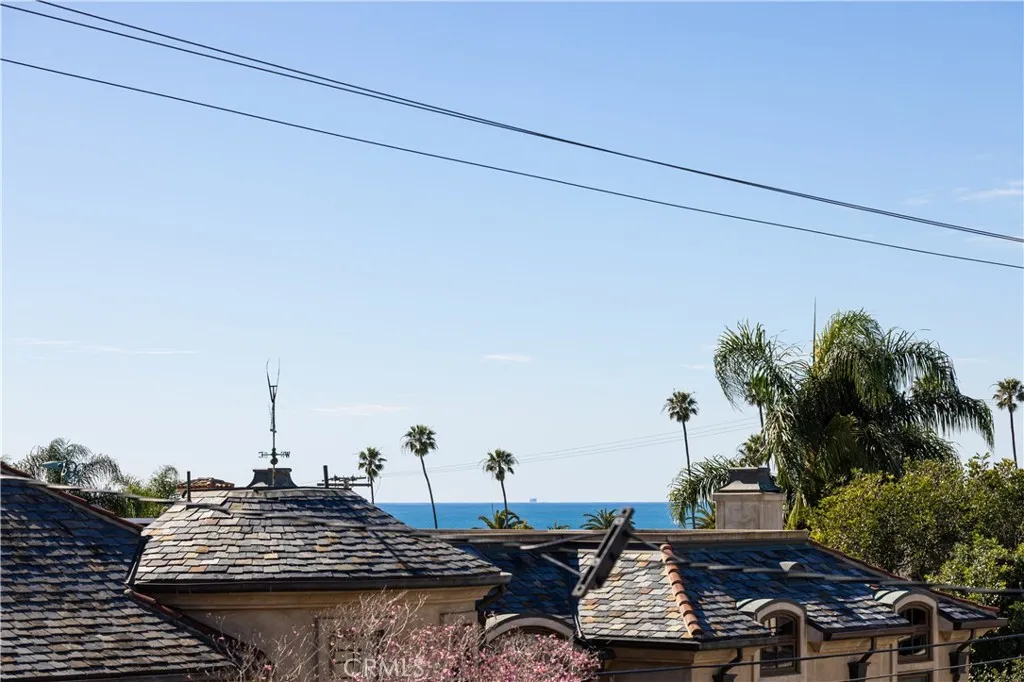 301 Jasmine, Corona Del Mar, California 92625 home-pic-44