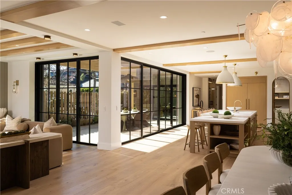 301 Jasmine, Corona Del Mar, California 92625 home-pic-10