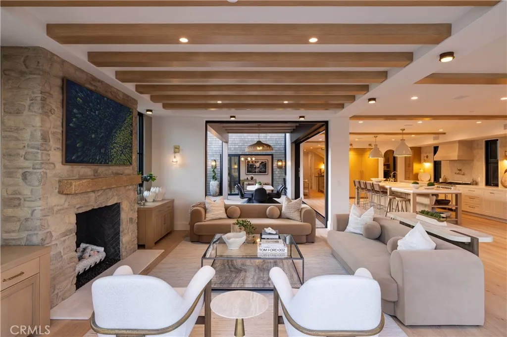 301 Jasmine, Corona Del Mar, California 92625 home-pic-8
