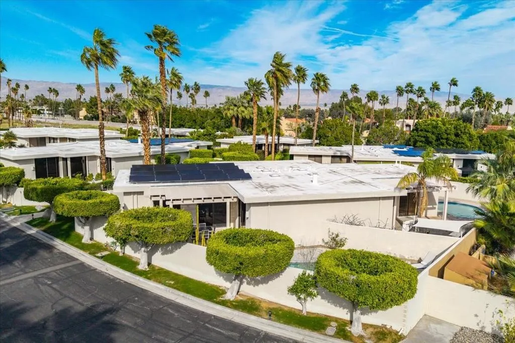 130 W Racquet Club Road 505, Palm Springs, California 92262 home-pic-39