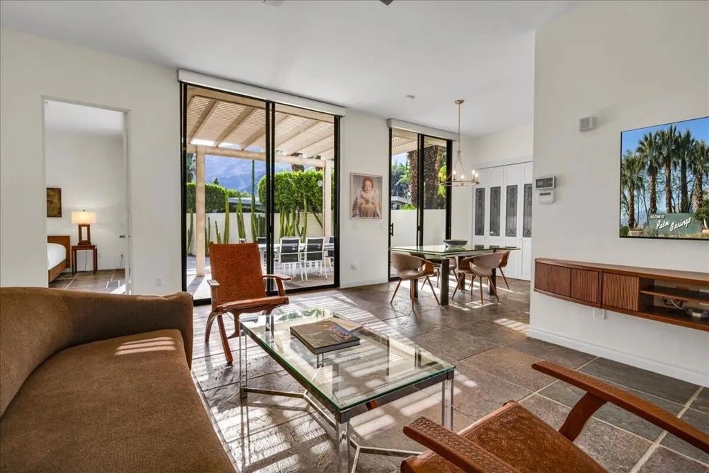 130 W Racquet Club Road 505, Palm Springs, California 92262 home-pic-9