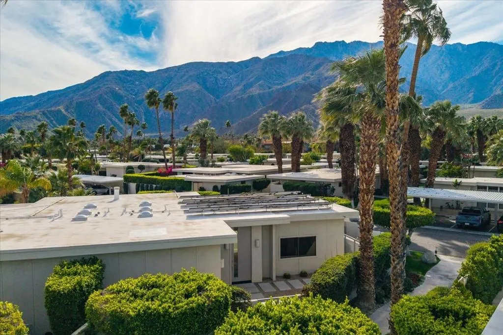 130 W Racquet Club Road 505, Palm Springs, California 92262 home-pic-40