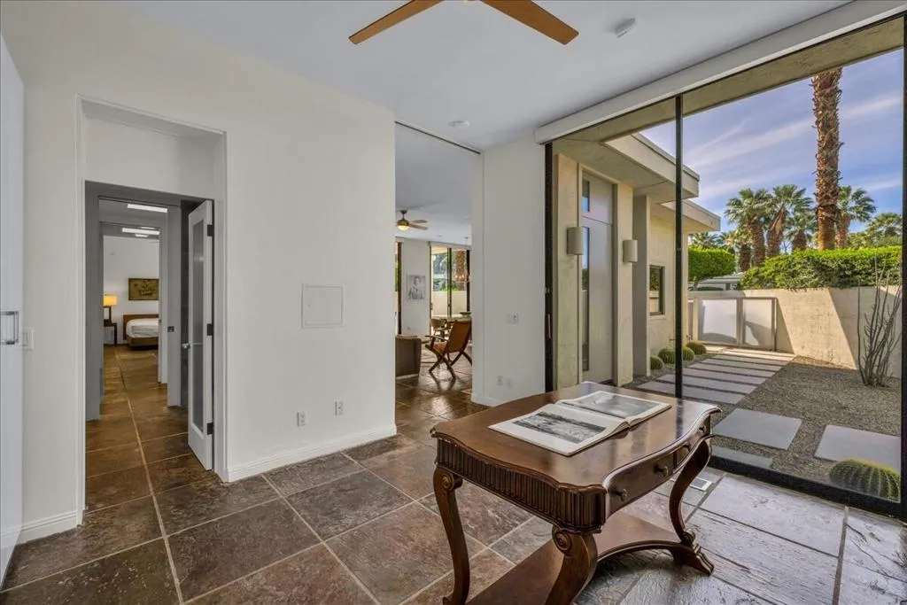 130 W Racquet Club Road 505, Palm Springs, California 92262 home-pic-30