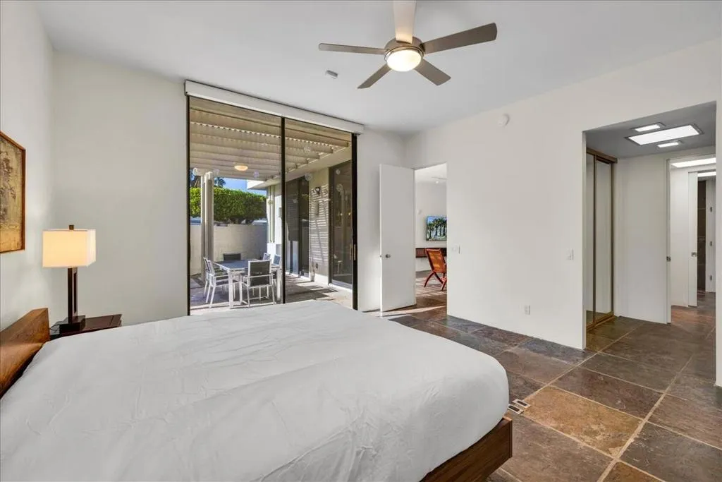 130 W Racquet Club Road 505, Palm Springs, California 92262 home-pic-23