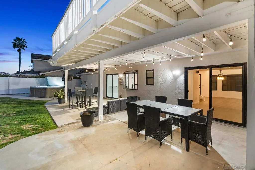 1413 Eastview Court, Oceanside, California 92056 home-pic-7