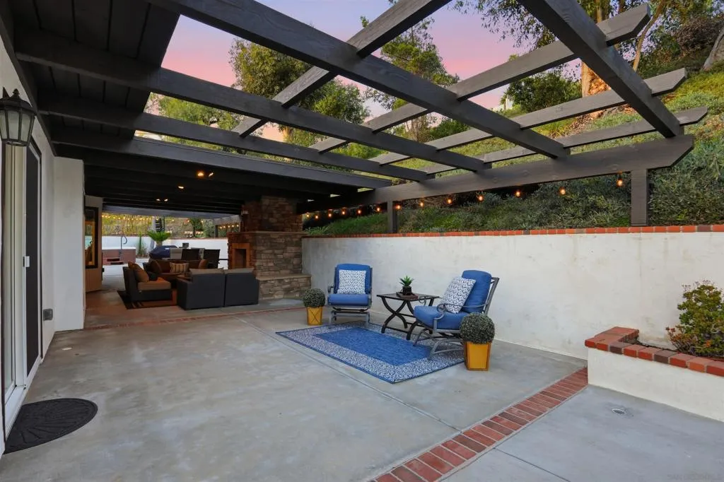 , Carlsbad, California 92010 home-pic-21