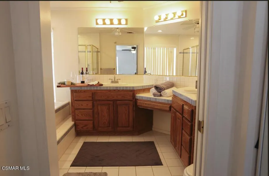 2331 Welcome Court, Simi Valley, California 93063 home-pic-16