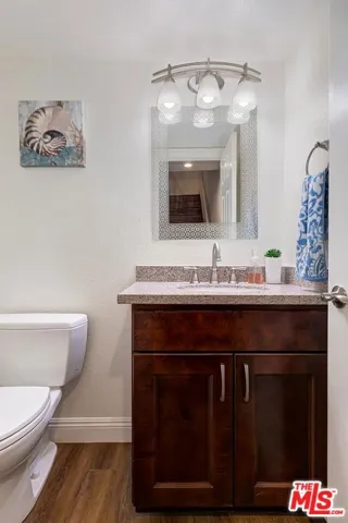 6263 1/2 Randi Avenue, Woodland Hills, California 91367