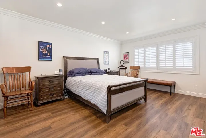 6263 1/2 Randi Avenue, Woodland Hills, California 91367