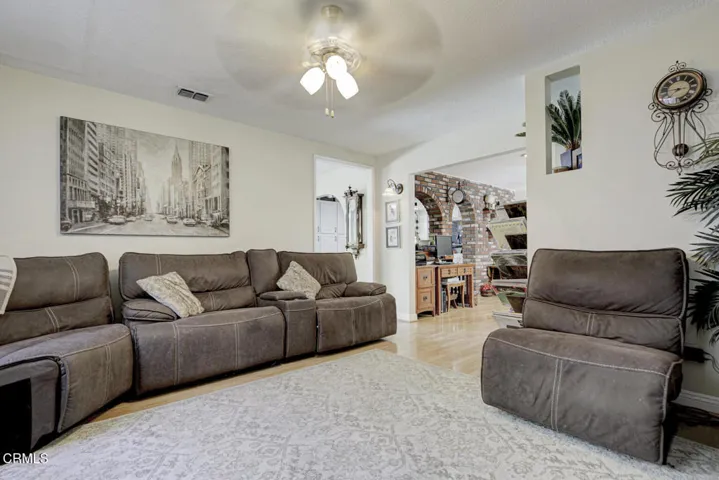 1Z5A3870_1_2Interior01