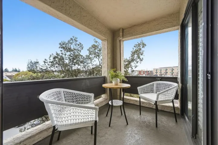 165 Forest Avenue 4b, Palo Alto, California 94301