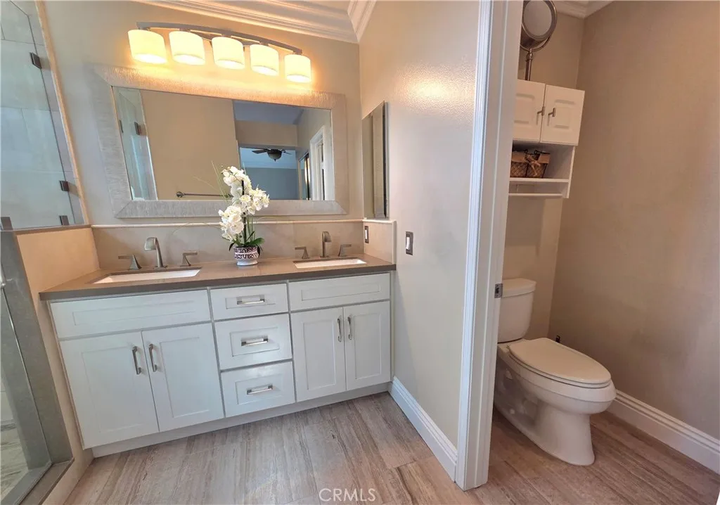 10 Moccasin, Trabuco Canyon, California 92679 home-pic-16