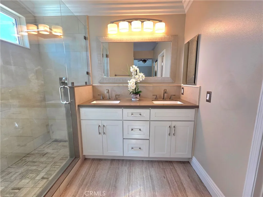 10 Moccasin, Trabuco Canyon, California 92679 home-pic-15