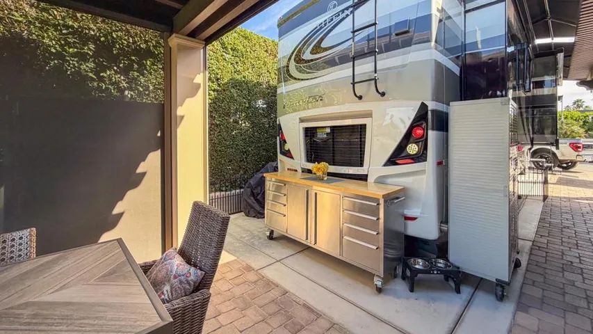 rv lot 294-14