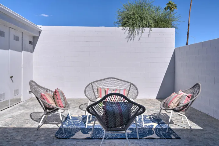 314DesertLakes-28