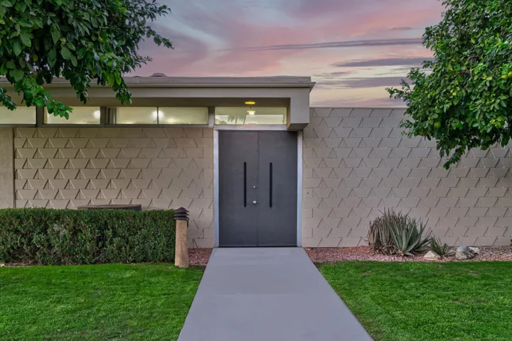 314DesertLakes-55