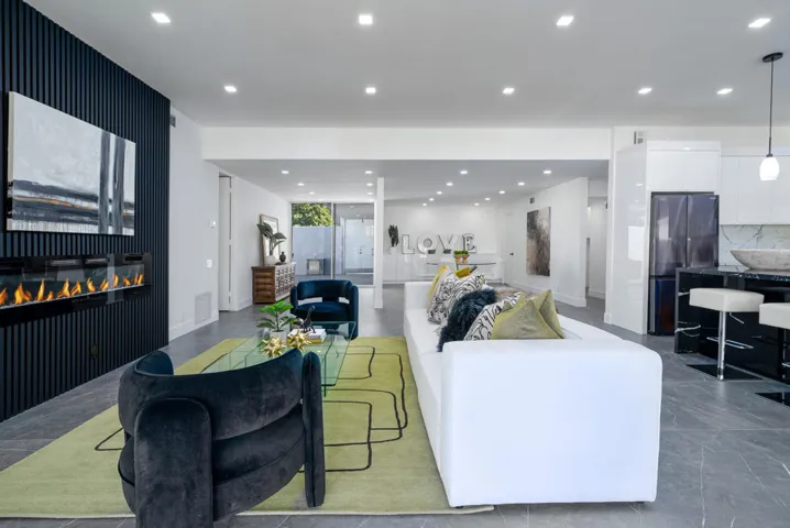 314DesertLakes-6