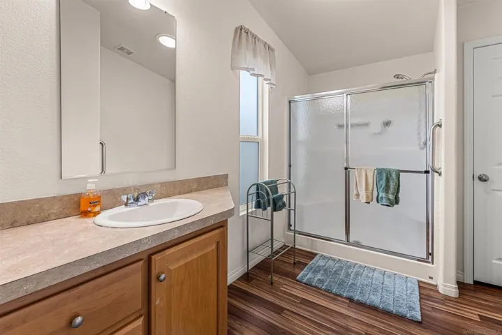 14089 Pomegranate Ave 214, Poway, California 92064