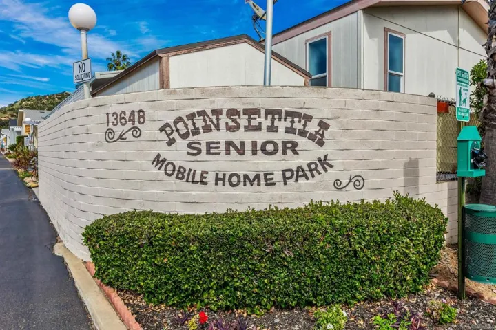 14089 Pomegranate Ave 214, Poway, California 92064
