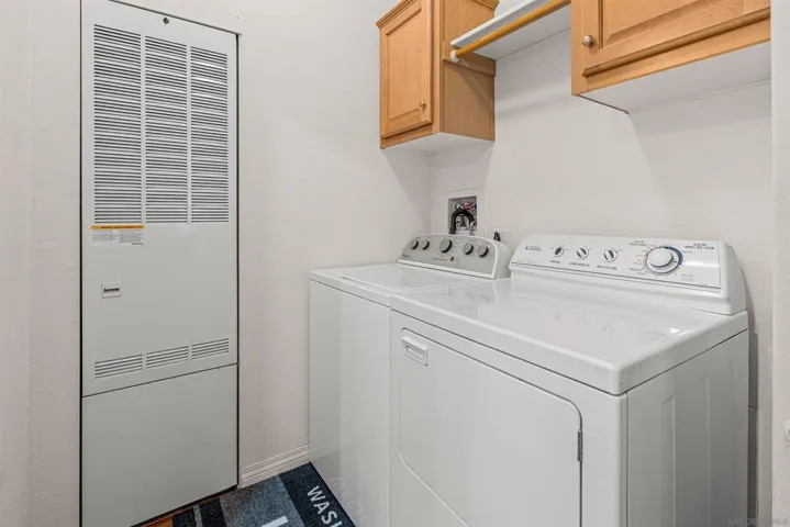 14089 Pomegranate Ave 214, Poway, California 92064