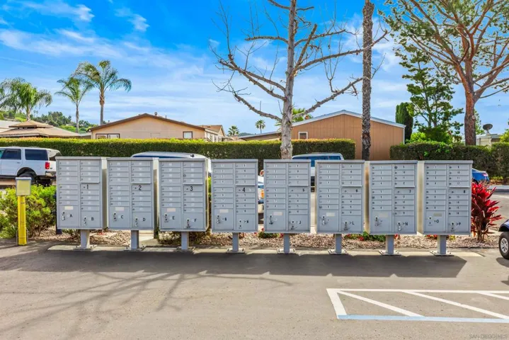 14089 Pomegranate Ave 214, Poway, California 92064