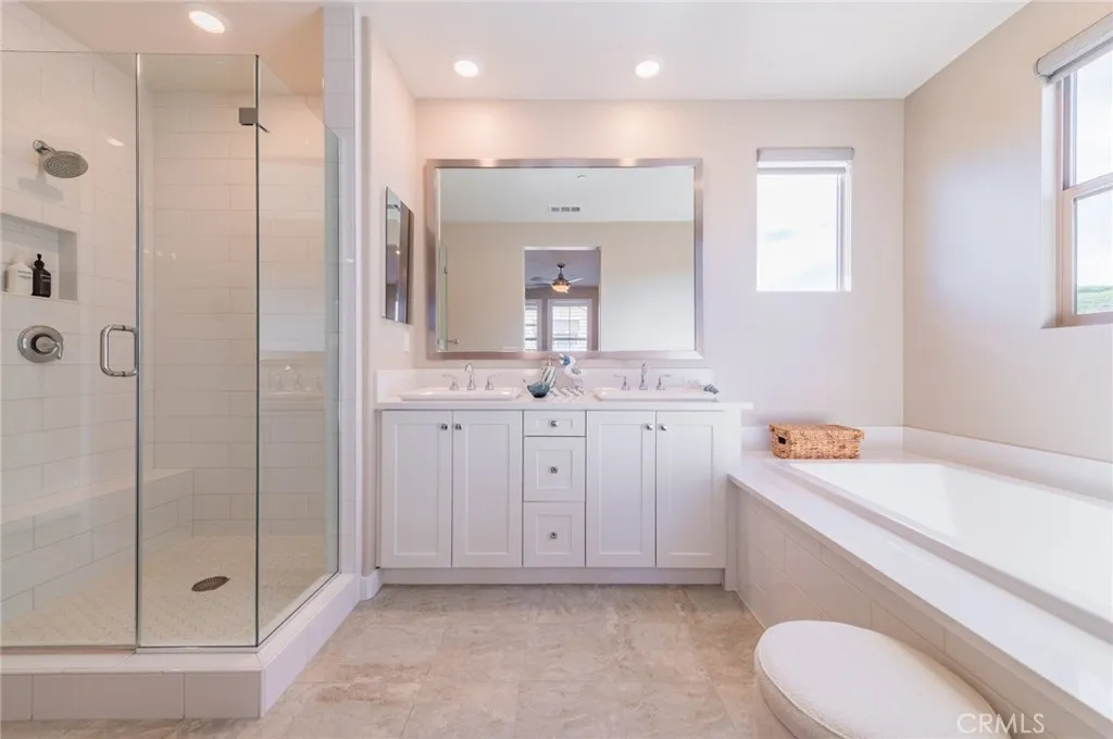 1 Ocaso, Rancho Mission Viejo, California 92694 home-pic-32