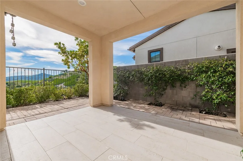 1 Ocaso, Rancho Mission Viejo, California 92694 home-pic-37