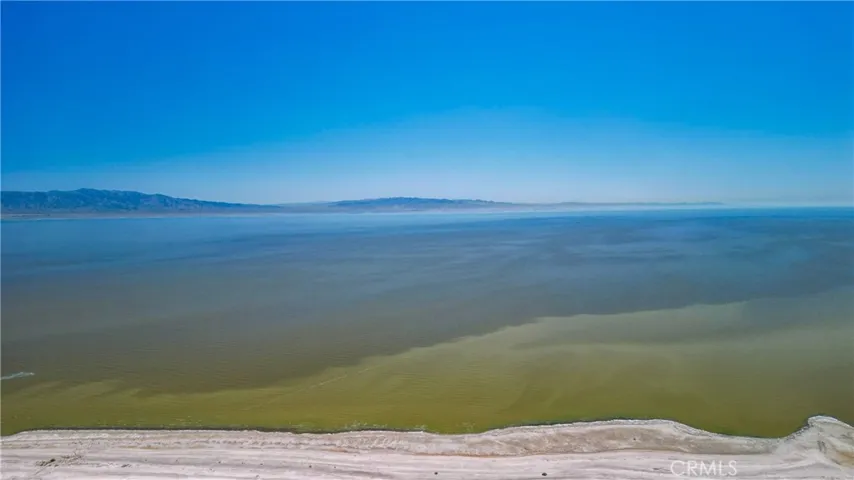 1226 Arctic Avenue, Thermal, California 92274