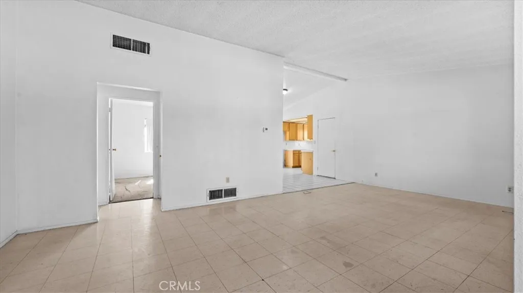 4325 E Calle De Carlos, Palm Springs, California 92264 home-pic-9