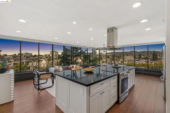 565 565 Bellevue Ave 806, Oakland, California 94610