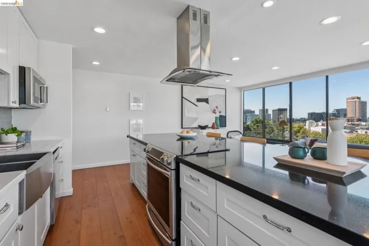 565 565 Bellevue Ave 806, Oakland, California 94610
