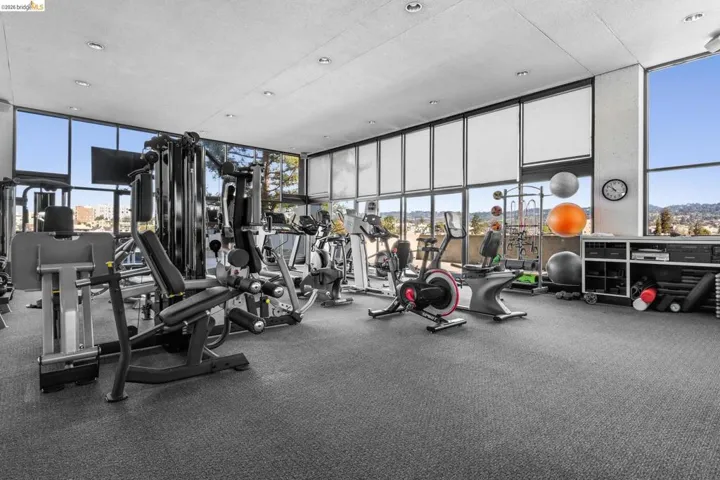 565 565 Bellevue Ave 806, Oakland, California 94610