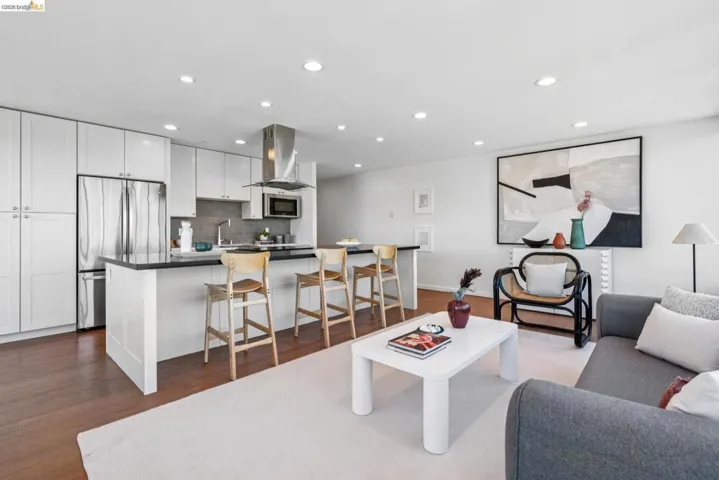 565 565 Bellevue Ave 806, Oakland, California 94610