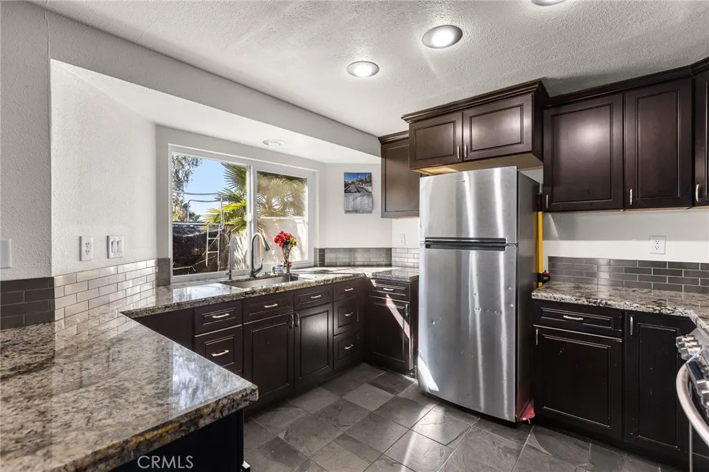 24137 Pleasant Run Road, Moreno Valley, California 92557 home-pic-7