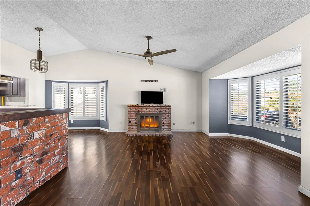 24137 Pleasant Run Road, Moreno Valley, California 92557 home-pic-1