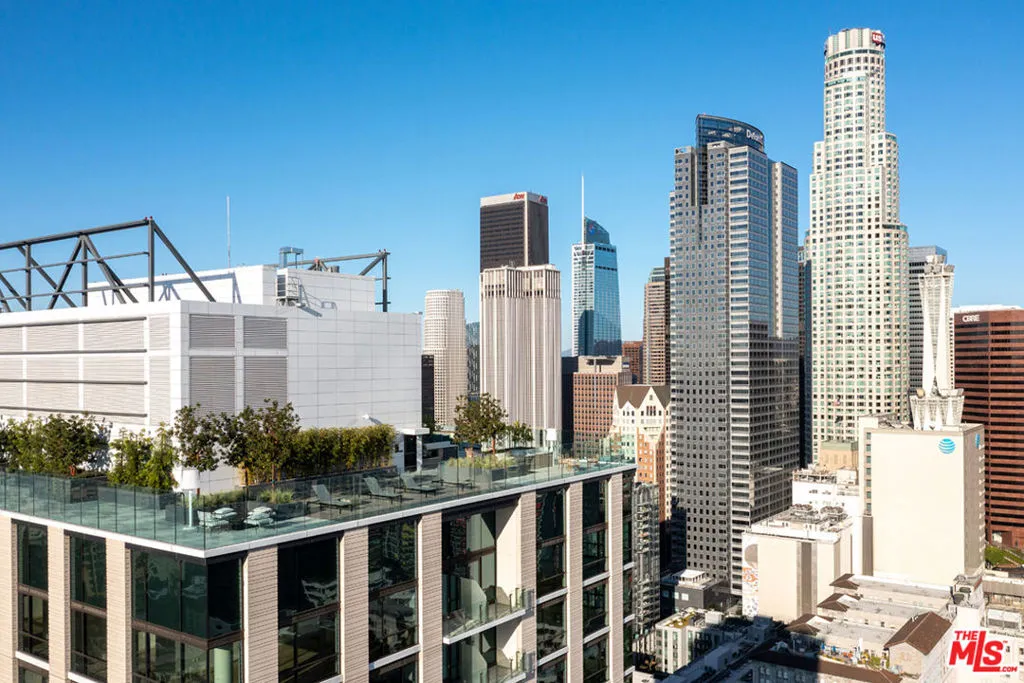 400 S Broadway 1001, Los Angeles, California 90013 home-pic-28