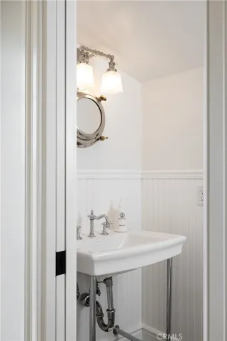 1508 E Balboa Newport Beach California Beach Home, Beautiful Newer home one block from Harbor, Newport Peninsula Point.